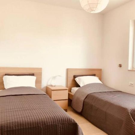 Gospino Apartment 1 Perfect For A Family Trogir Exterior foto