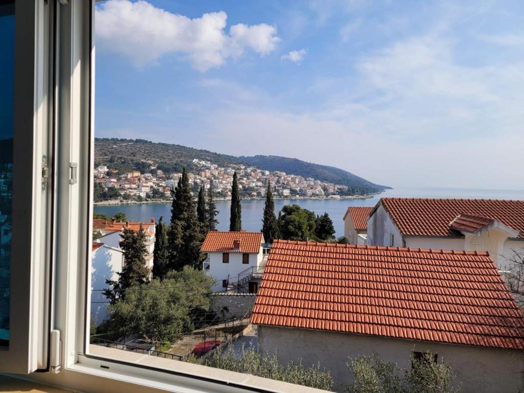 Gospino Apartment 1 Perfect For A Family Trogir Exterior foto